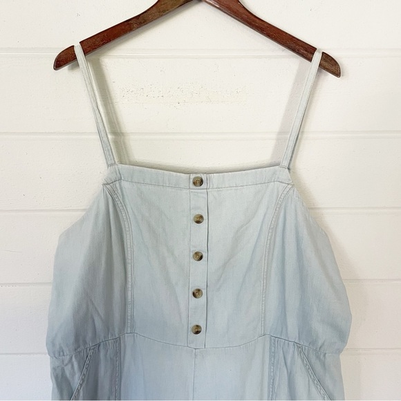 Old Navy Chambray Cami Jumpsuit Blue Wide Leg Cropped Spring Summer Size XXL - Picture 3 of 13